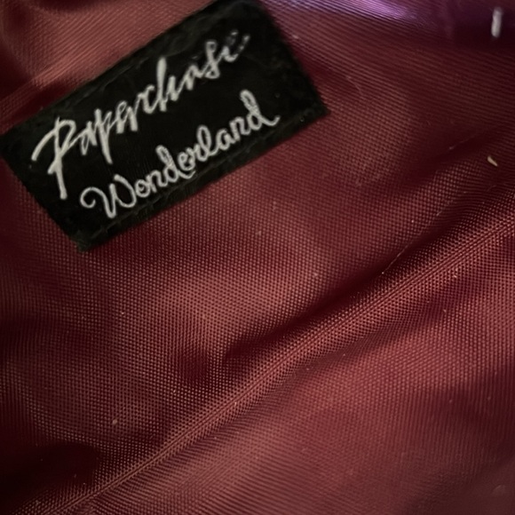 Purple purse bag and decor - Picture 8 of 12